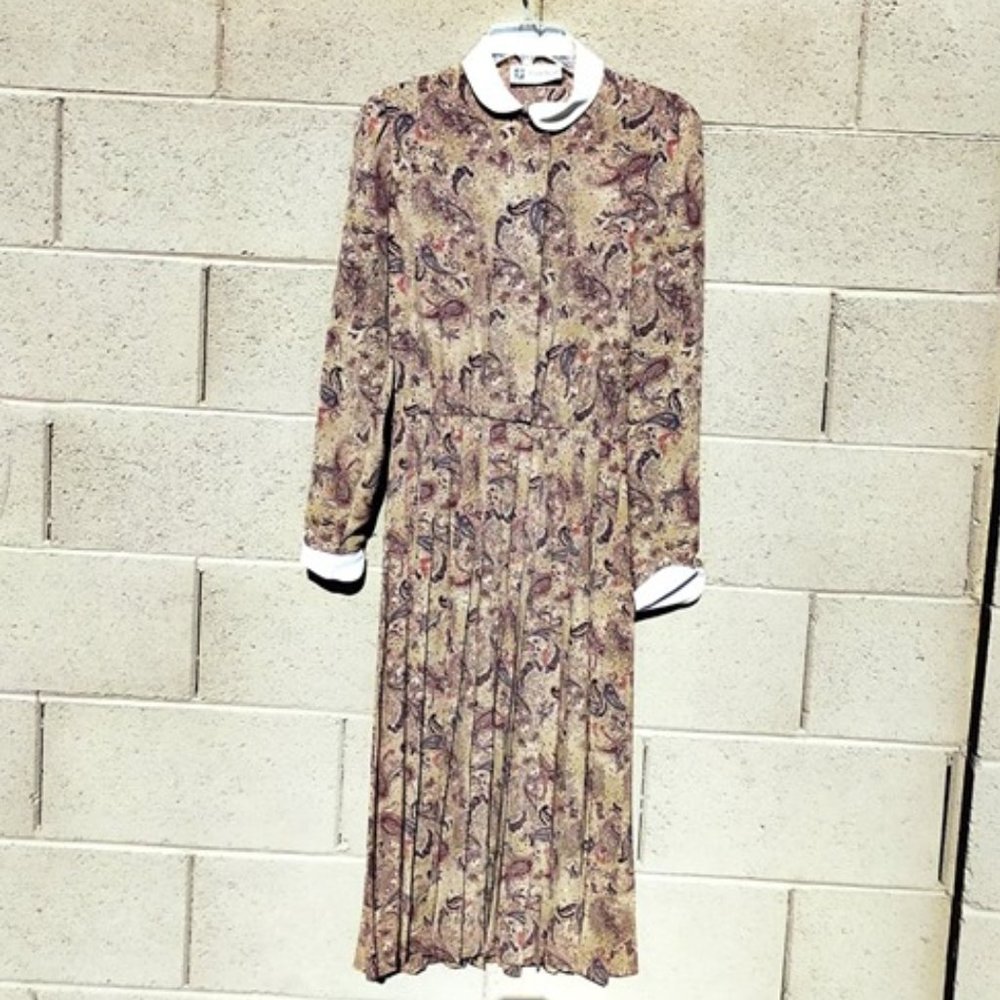 Vintage Albert Nipon Flowy, Collared Paisley Dress